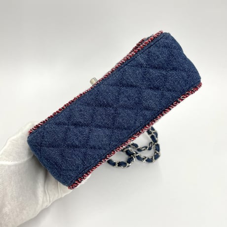 CHANEL ミニ マトラッセ チェーンショルダーバッグ デニム  ブルー／レッド／ホワイト 26番台