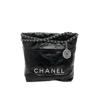 CHANEL 新品未使用  MINI 22 BAG ハンドバッグ/ショルダーバッグ ブラック/シルバー ICチープ ランダム番台