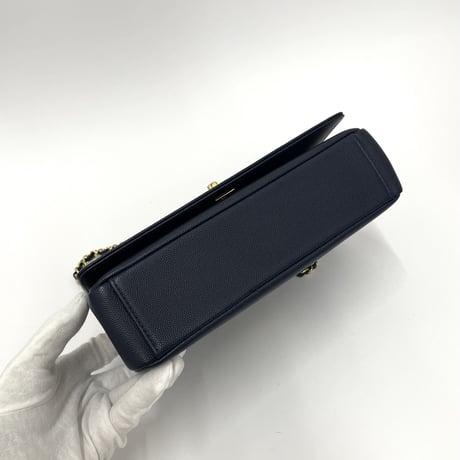 CHANEL キャビアスキン フルフラップ チェーンショルダーバッグ ネイビー／ゴールド金具 27番台
