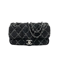 美品！シャネル　マトラッセラムスキンWフラップ23  チェーン　ショルダーバッグ CHANEL ラムスキン マトラッセ23 Wフラップ チェーンショルダーバッグ