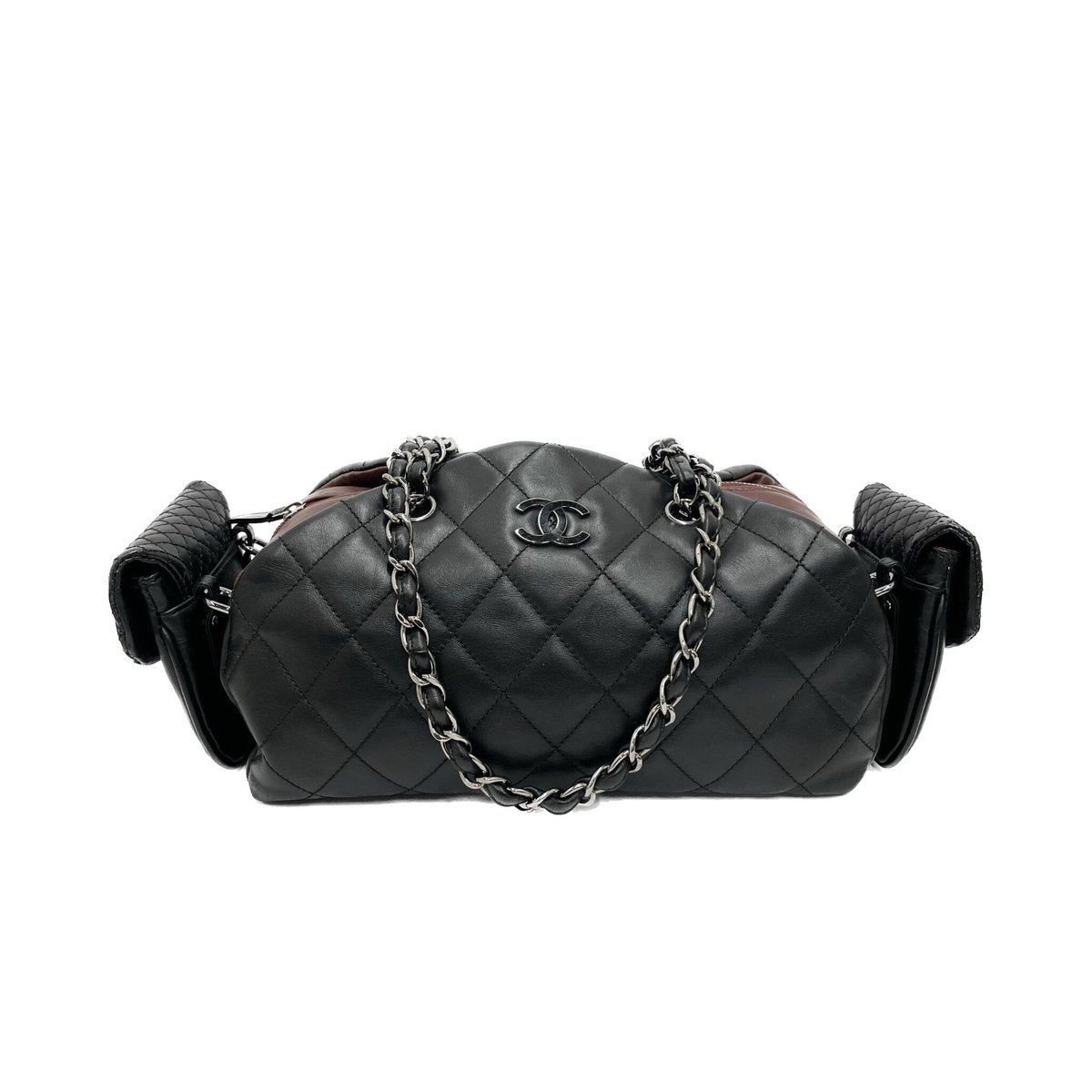 CHANEL ラムスキン マルチポケット ショルダーバッグ 11番台 | AMONA