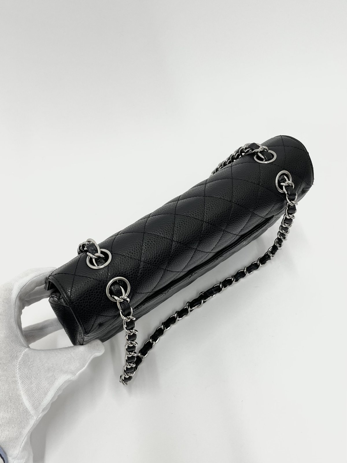 CHANEL キャビアスキン マトラッセ25 Wフラップ チェーン CHANEL キャビアスキン マトラッセ25 Wフラップ チェーン