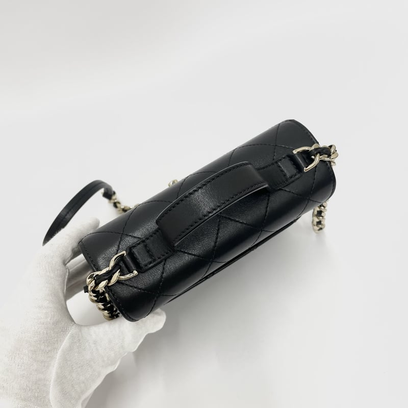 CHANEL レザー トップハンドル チェーンショルダーバッグ 28番台 CHANEL レザー トップハンドル チェーンショルダーバッグ 28番台
