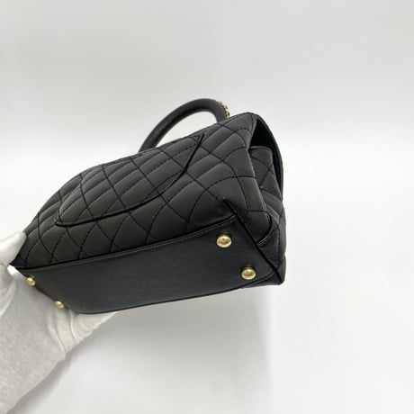 CHANEL 保存品 ココハンドルS キャビアスキン 2WAYハンドバッグ ブラック/ゴールド金具ICチープランダム番台