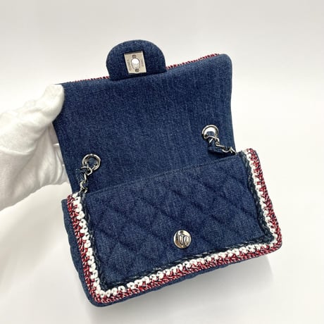 CHANEL ミニ マトラッセ チェーンショルダーバッグ デニム  ブルー／レッド／ホワイト 26番台