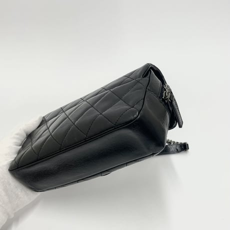 CHANEL  ヴィンテージ風レザー チェーンショルダーバッグ  マトラッセ 19番台