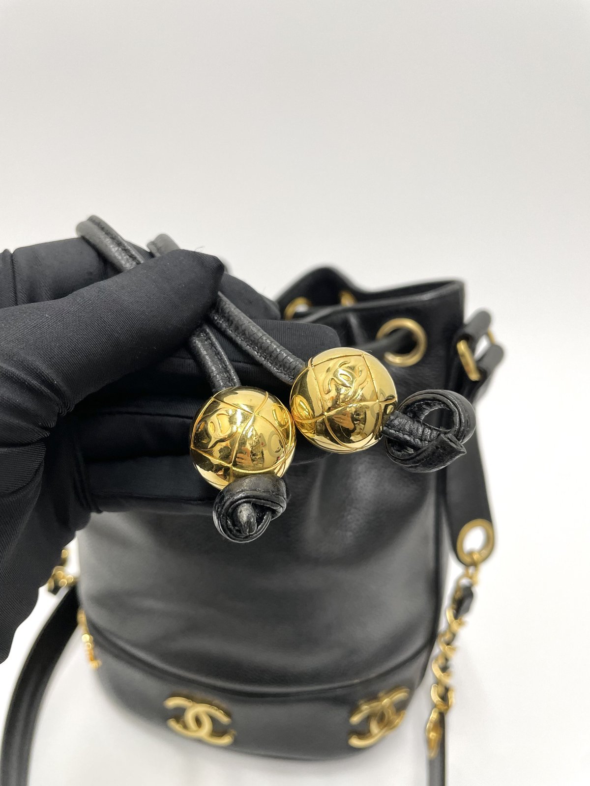 美品 CHANEL キャビアスキン トリプルココ ポーチ付き ショルダーバッグ 楽天市場】CHANEL シャネル 巾着ショルダーバッグ トリプルココ