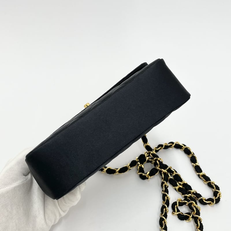 CHANELマトラッセ サテンmini ショルダーバッグ 0番台 | AMONA VINTAGE