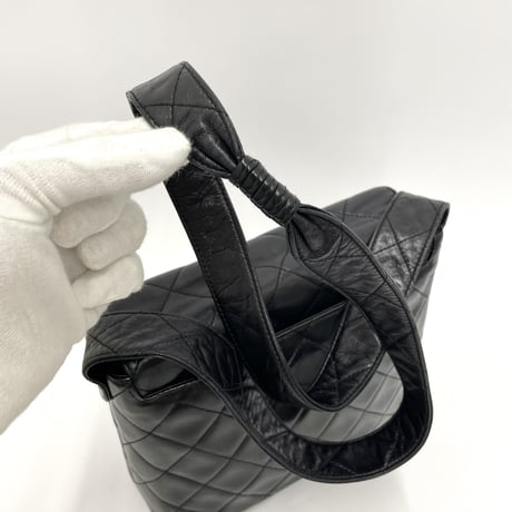 CHANEL ココマーク クラシック フラップ ショルダーバッグ 4番台