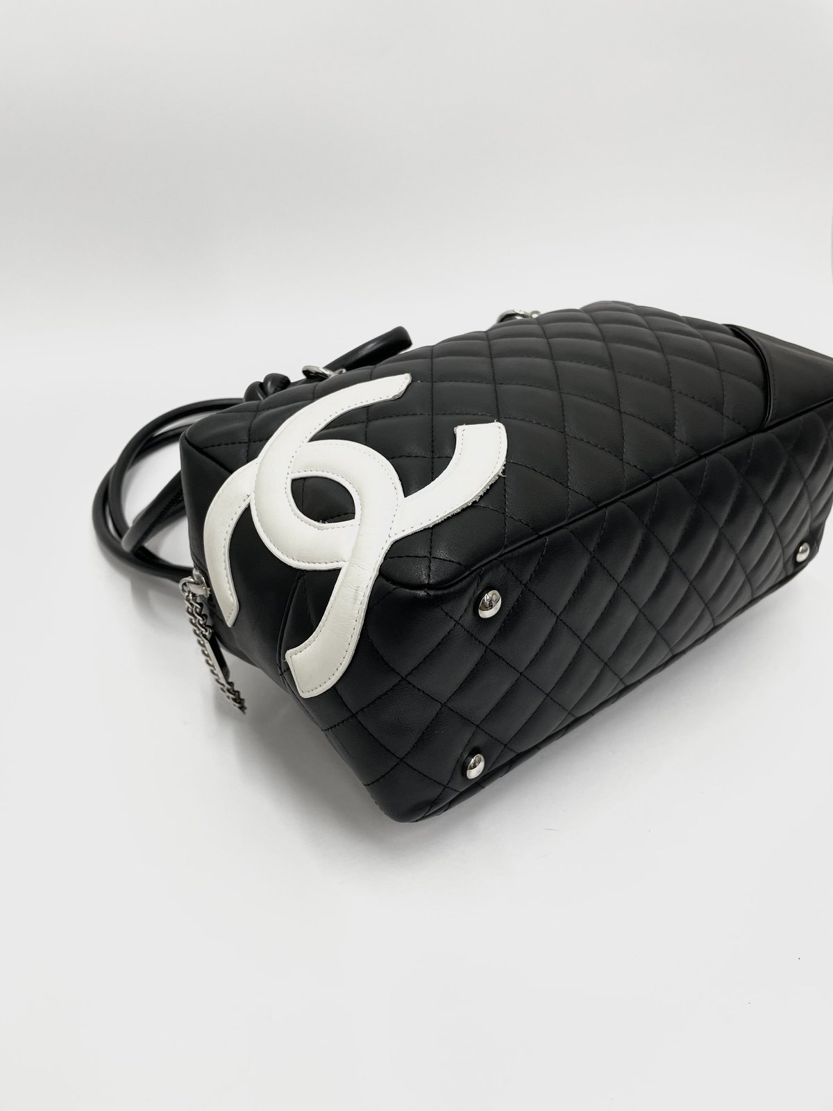 CHANEL カンボンライン ボストンバッグ ブラック×ホワイト A25171 9 CHANEL カンボンライン ボストンバッグ ブラック×ホワイト A25171 9