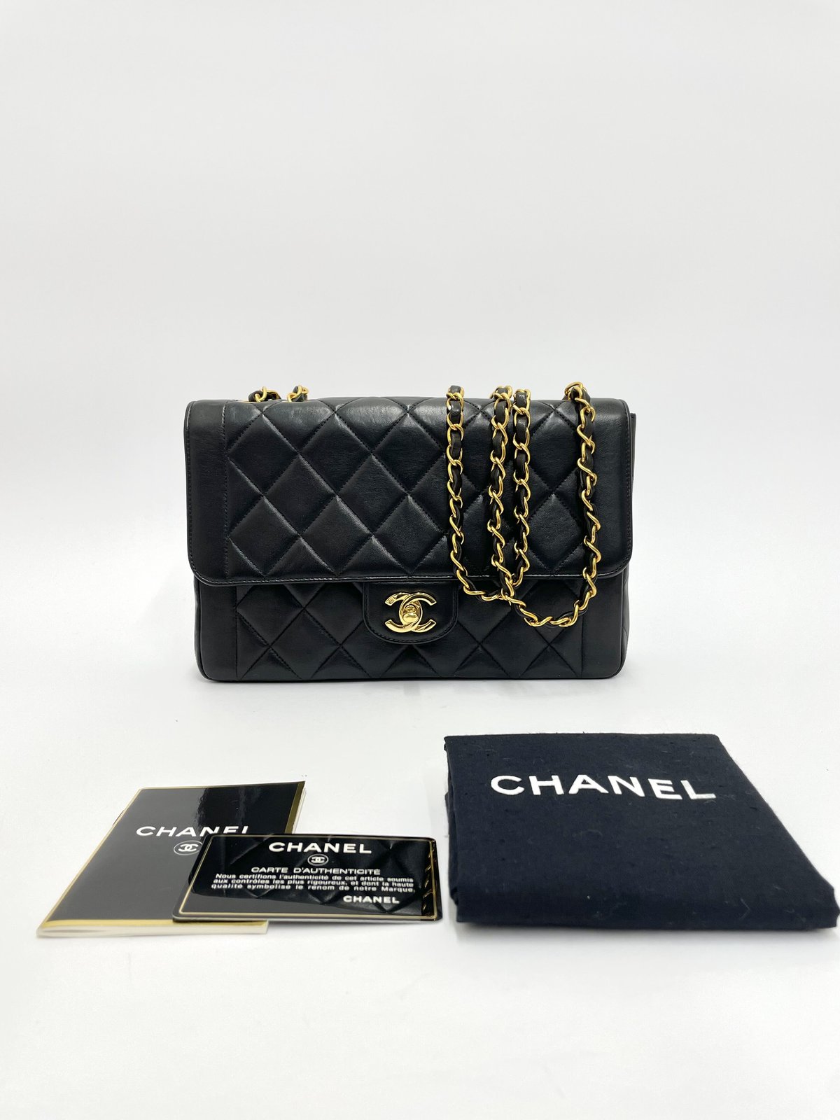 CHANEL ラムスキン マトラッセ シングルフラップチェーン CHANEL ラムスキン マトラッセ シングルフラップチェーン