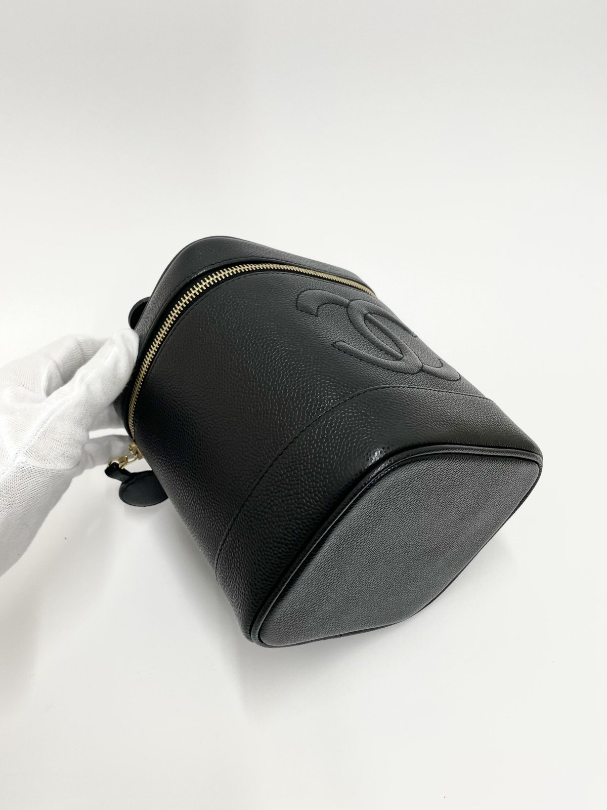 CHANEL キャビアスキン ココマーク バニティバッグ 7番台 | AMONA VINTAGE