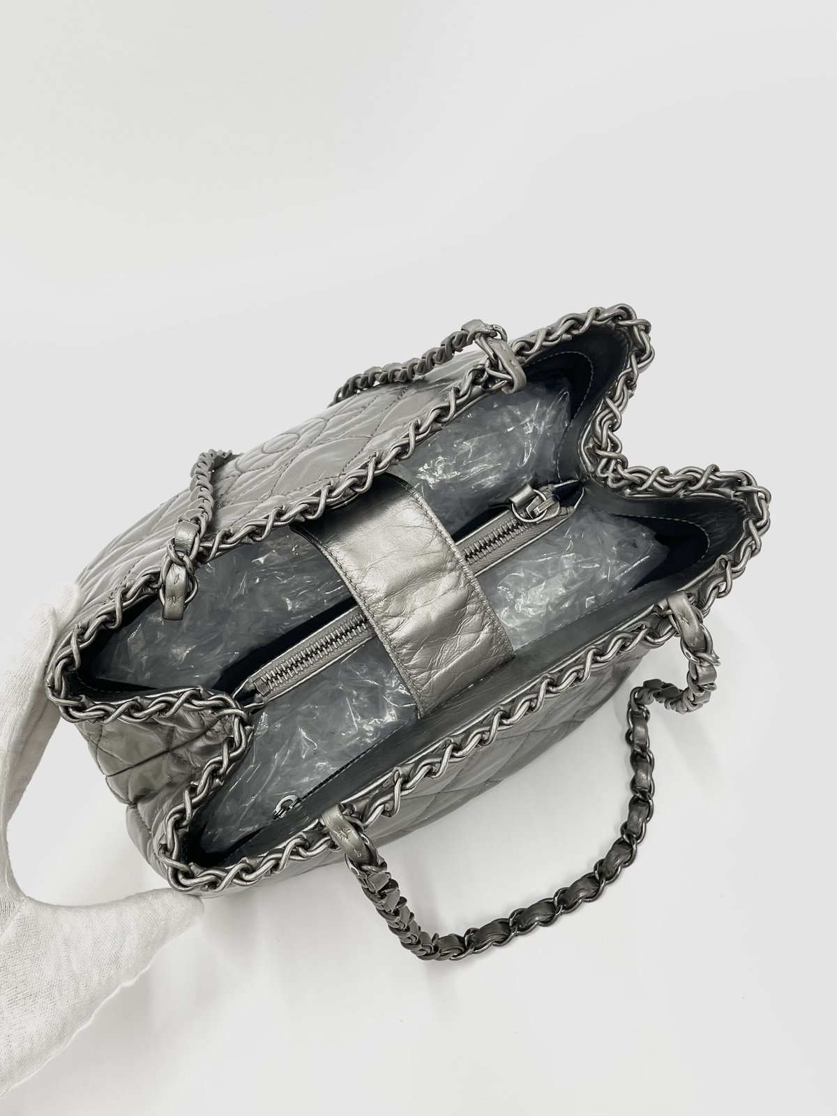 シルバー メタルチェーン ハンドバッグ CHANEL レザー シルバー加工 チェーンミー トートバッグ 16番台