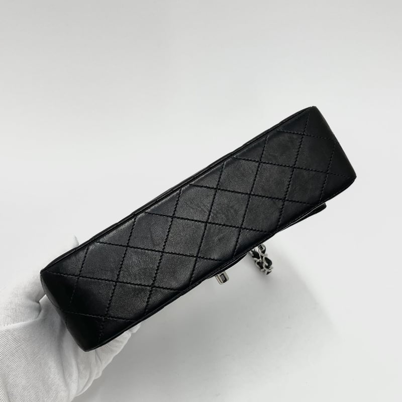 CHANEL ラムスキン マトラッセ23 Wフラップ チェーンショルダー CHANEL ラムスキン マトラッセ23 Wフラップ チェーンショルダー