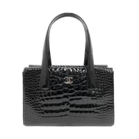 CHANEL チェーンショルダーバッグ ミニ マトラッセキルティング