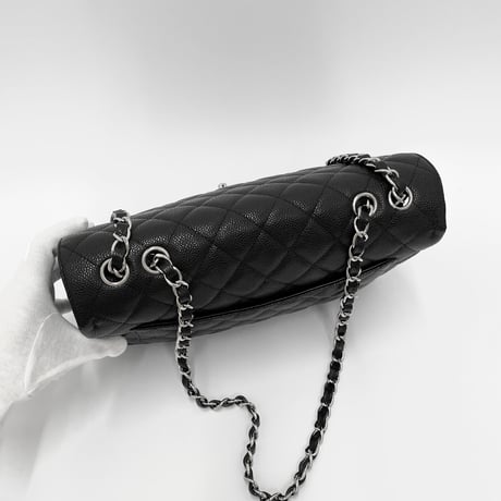 CHANEL キャビアスキン マトラッセ Jumbo チェーンショルダーバッグ 12番台