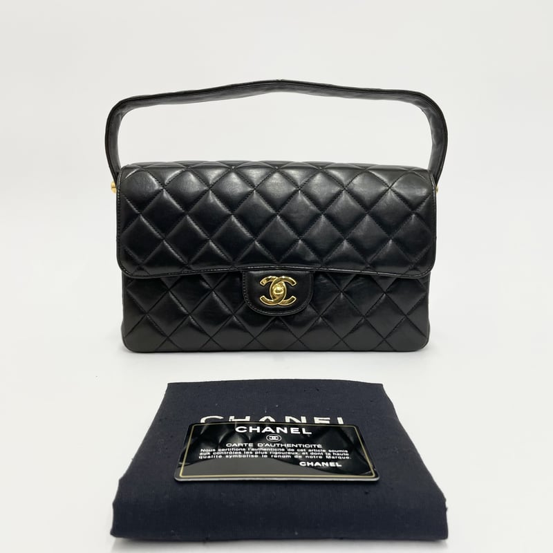 CHANEL ラムスキン ダブルフェース マトラッセ ショルダーバッグ CHANEL ラムスキン ダブルフェース マトラッセ ショルダーバッグ