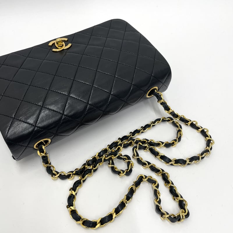 CHANEL ミニマトラッセ ラムスキン シングルフラップ シングルチェーン