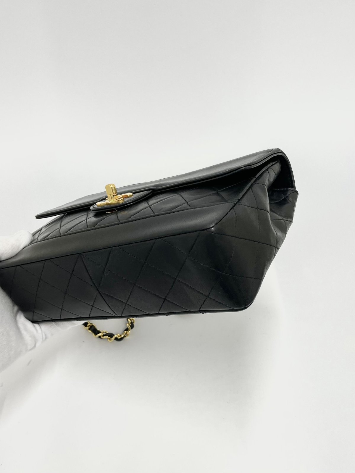 CHANEL 希少モデル マトラッセ親子バッグ フラップ チェーン CHANEL 希少モデル マトラッセ親子バッグ フラップ チェーン