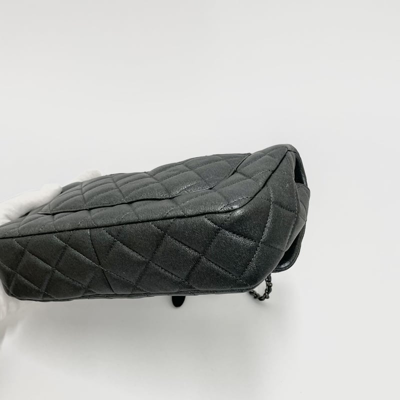 シャネル マトラッセ チェーンショルダー 25cm ショルダーバッグ 黒 CHANEL マトラッセ チェーンショルダーバッグ 25CM 21番台 | AMONA VIN