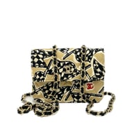 CHANEL チェーンショルダーバッグ ミニ マトラッセキルティング キャンバス ベージュ ランダム番台