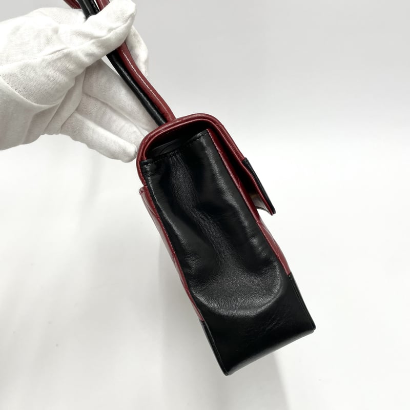 CHANEL レスモデル バイカラー ショルダーバッグ ブラック CHANEL レスモデル バイカラー ショルダーバッグ ブラック