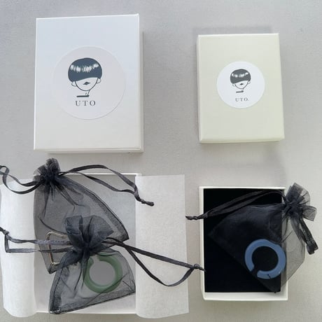 Gift Boxラッピングをご希望のお客様は、Gift Boxを商品とご一緒にご購入ください。