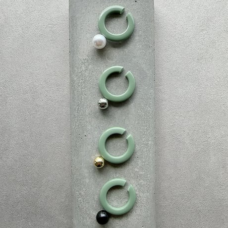 Hitotsubu Transparent cuff