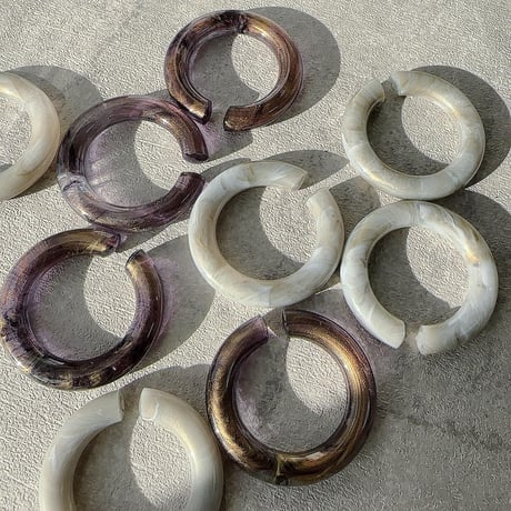 Big transparent cuff