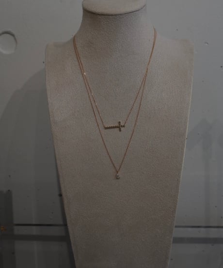 CROSS NECKLACE