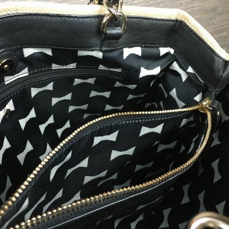 kate spade リボン付きトートバッグ ベージュ/ブラック Kate spade/ケイトスペード トートバッグ ベージュ リボン/ロゴ