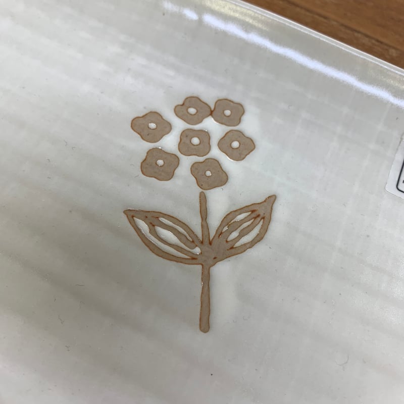 新品 瀬戸焼 wanohana 中皿 白 【公式通販】