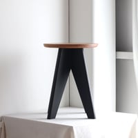Oak Stool+ black I