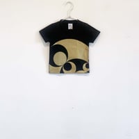KumaponG T-shirts[15 steps] black-gold : size 90