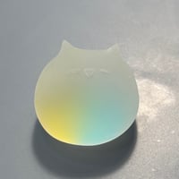 もにゅ山田さん_底面緑黄色