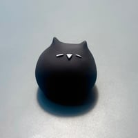 もにゅ山田さん_黒_ノーマル(顔あり)