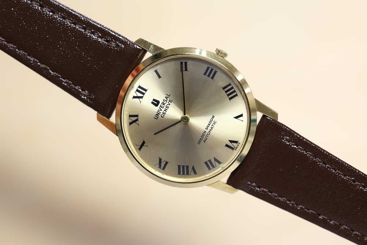 AZ-26B ユニバーサルジュネーブ UNIVERSAL GENEVE ゴールデン
