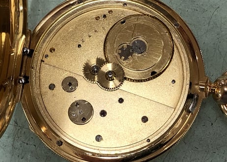 AT-70B　 H.モーザー　H.Moser ＆ Cie. 鍵巻鍵合せ懐中時計　K18YGハンターケース