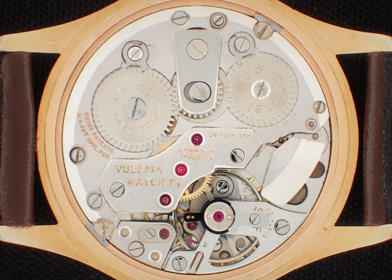 新品未使用 Vulcanic throw orv12000.png