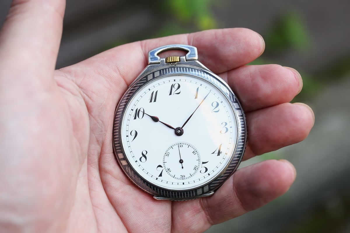 AT-40B サンティミエ École d'horlogerie de Saint-Imi