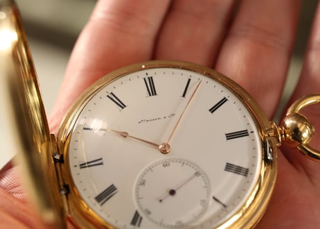 AT-70B　 H.モーザー　H.Moser ＆ Cie. 鍵巻鍵合せ懐中時計　K18YGハンターケース