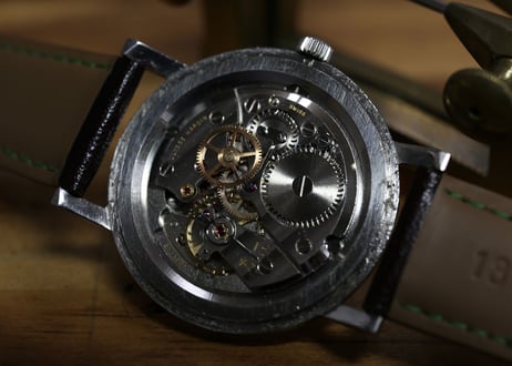 AY-26C ユリスナルダン　Ulysse Nardin　ラウンド　手巻き