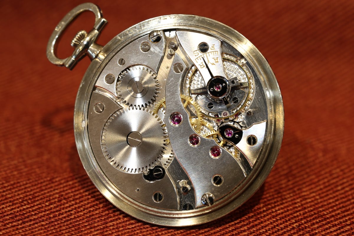 AX-17C ハース HAAS NEVEUX&Cie 懐中時計 K18WG サファイア巻き