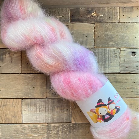 Suri Silk Fluffy/ The Little Witch's Halloween Charm