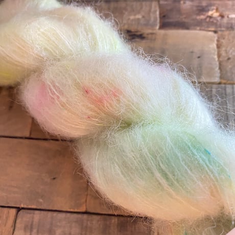 Suri Silk Fluffy/ The Little Santa's Xmas Decorations