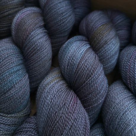Merino Lace/ 黒曜石