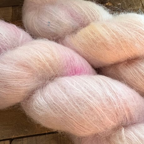 Suri Silk Fluffy/ 夢色シロップ