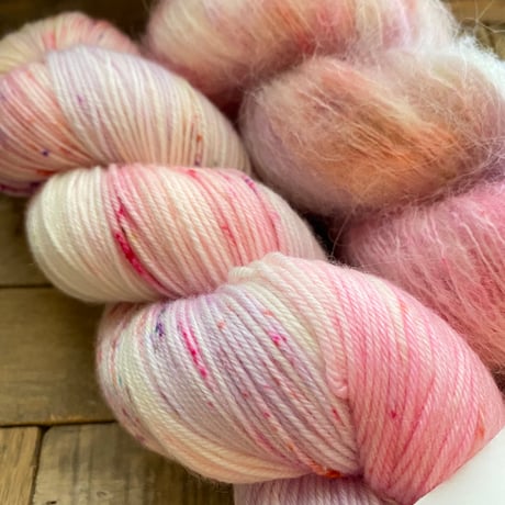 Suri Silk Fluffy/ The Little Witch's Halloween Charm