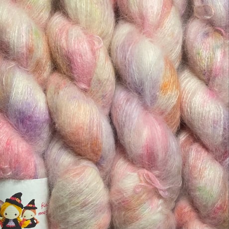 Suri Silk Fluffy/ The Little Witch's Halloween Charm