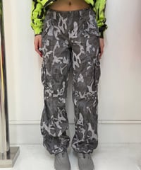 vintage camo low rise pants